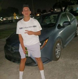 Meet your Posher, Leonardo